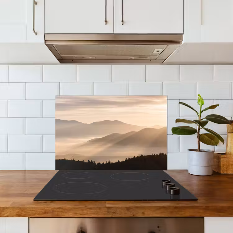 Bergen - Mist - Zonnestralen keuken achterwand spatscherm klein -sfeer2