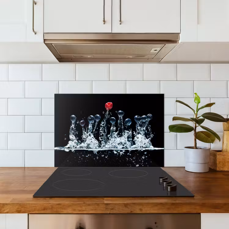 Bessen - Water - Zwart - Fruit - Framboos keuken achterwand spatscherm klein -sfeer2