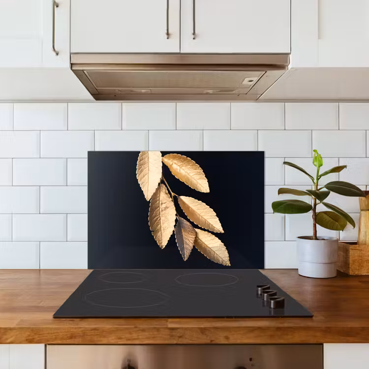 Bladeren - Zwart - Goud - Luxe - Planten keuken achterwand spatscherm klein -sfeer2