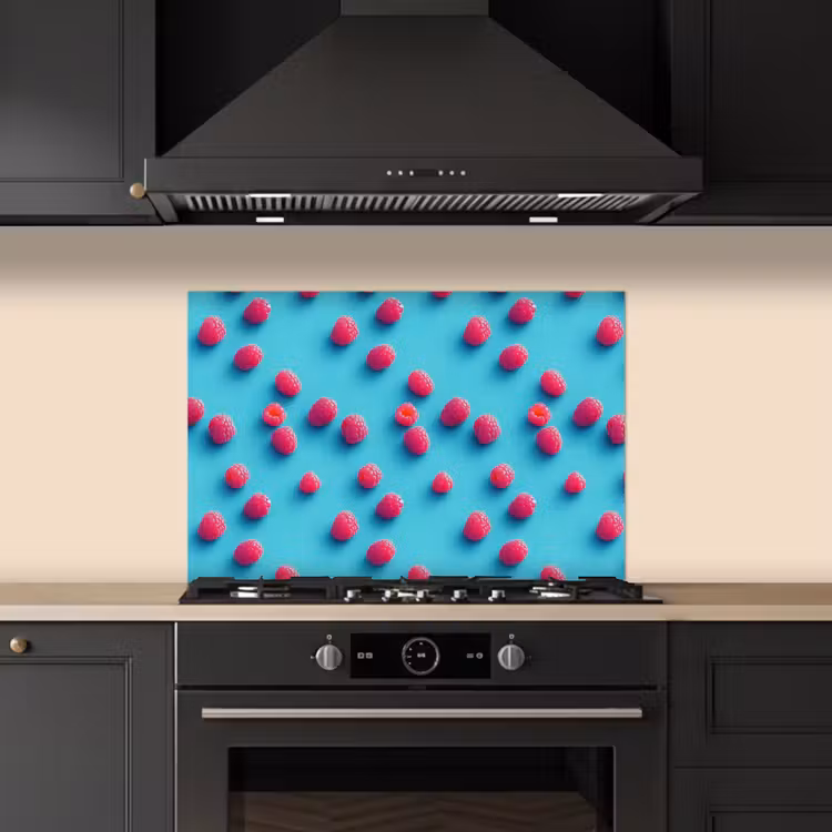 Blauw - Frambozen - Roze keuken achterwand spatscherm klein 900 -sfeer1