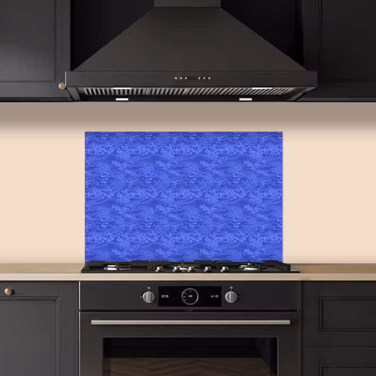 Blauw - Patroon - Heuvels - Bloemen keuken achterwand spatscherm klein 900 -sfeer1