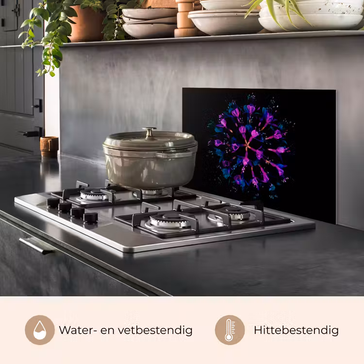 Bloem - Paars - Blauw - Macro - Zwart keuken achterwand spatscherm klein -usp_NL