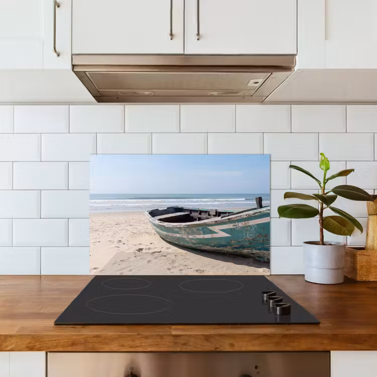 Boot - Zandstrand - Zee keuken achterwand spatscherm klein -sfeer2