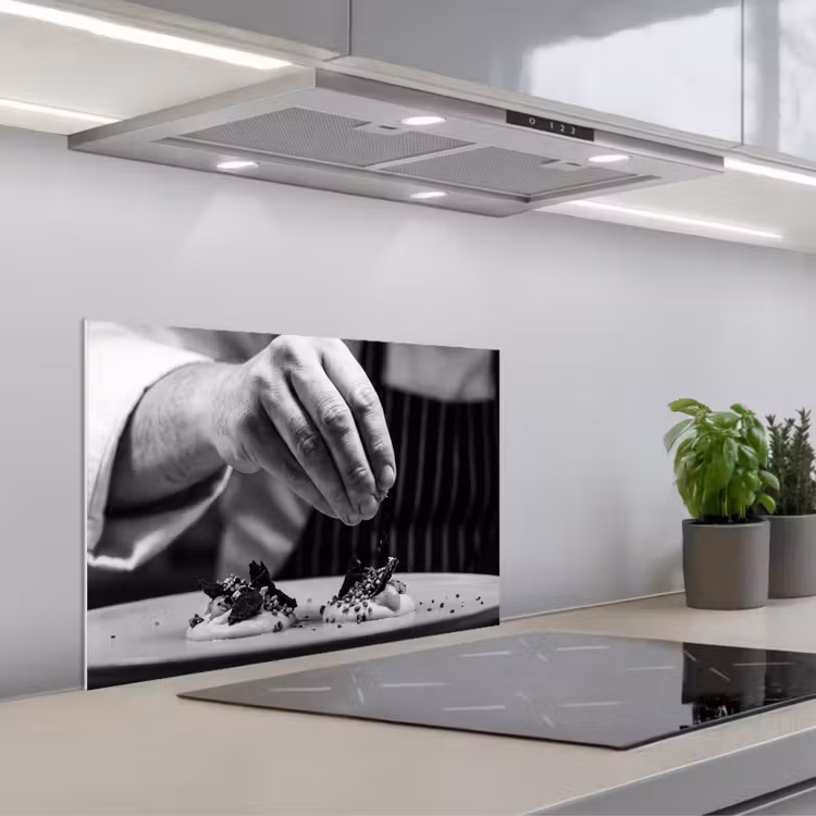 Chef - Garnering - Gerecht keuken achterwand spatscherm klein -3d_schuin