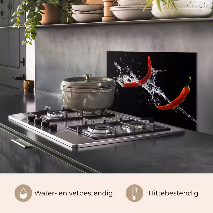 Chilipeper - Stilleven - Water - Zwart - Rood keuken achterwand spatscherm klein -usp_NL