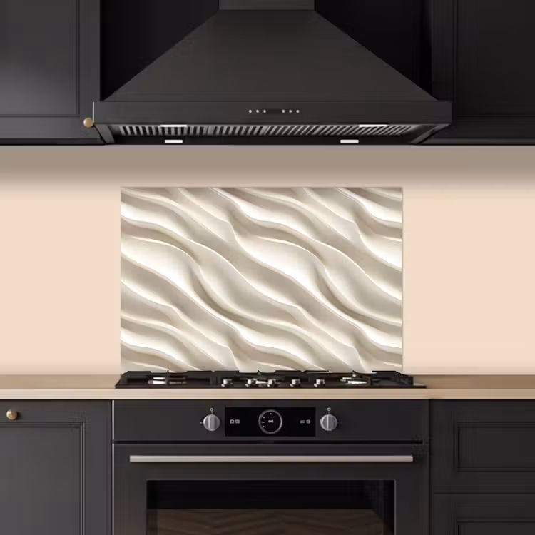 Diagonaal - Golven - Crème keuken achterwand spatscherm klein 900 -sfeer1