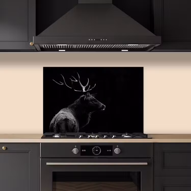 Hert - Zwart - Portret - Gewei - Dieren keuken achterwand spatscherm klein -sfeer1