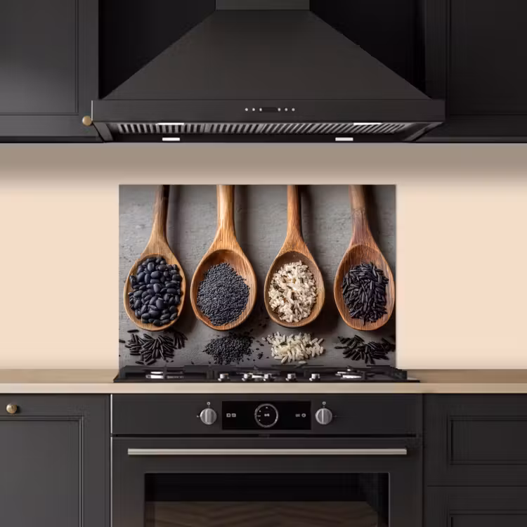 Houten - Lepels - Rijst - Zaden keuken achterwand spatscherm klein -sfeer1
