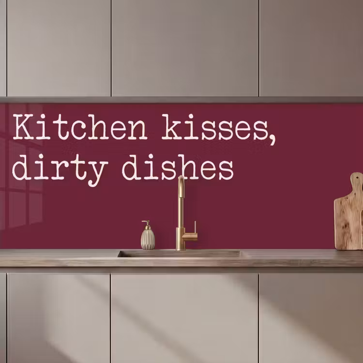 Keuken achterwand - Kitchen kisses, dirty dishes