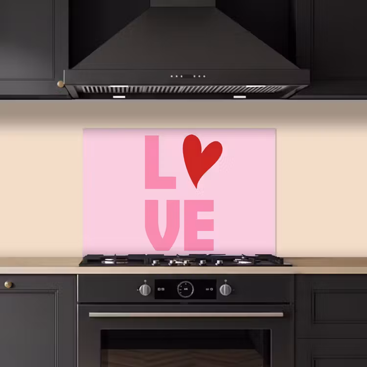 Love - Roze - Hart - Valentijn keuken achterwand spatscherm klein -sfeer1