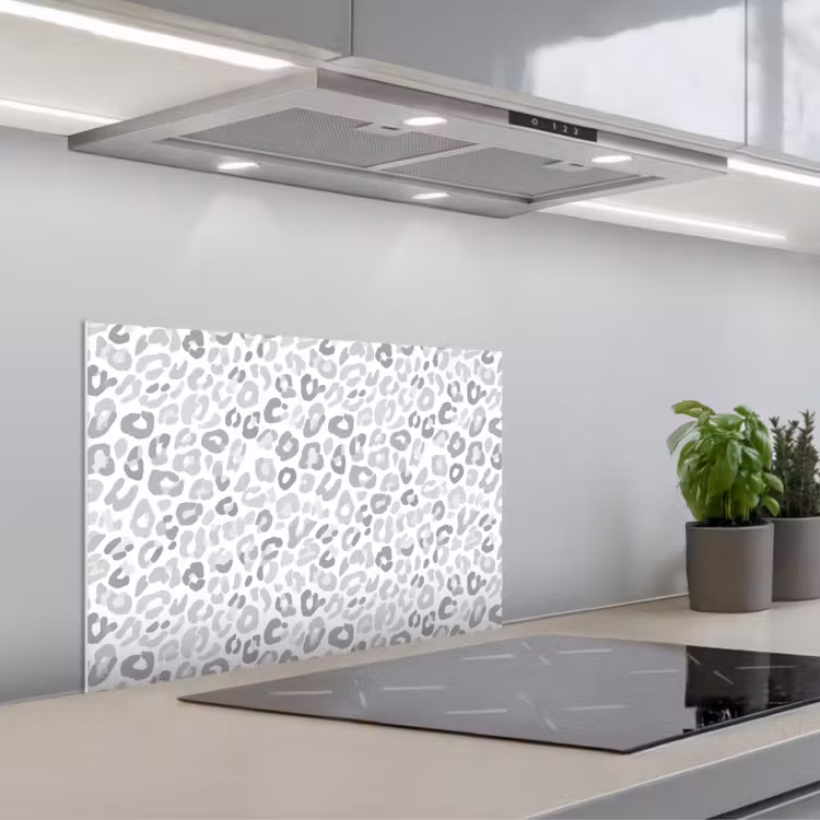 Luipaard - Motief - Grijs keuken achterwand spatscherm klein 900 -3d_schuin