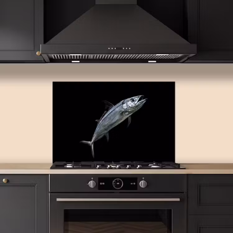 Makreel - Vis - Zwart keuken achterwand spatscherm klein -sfeer1