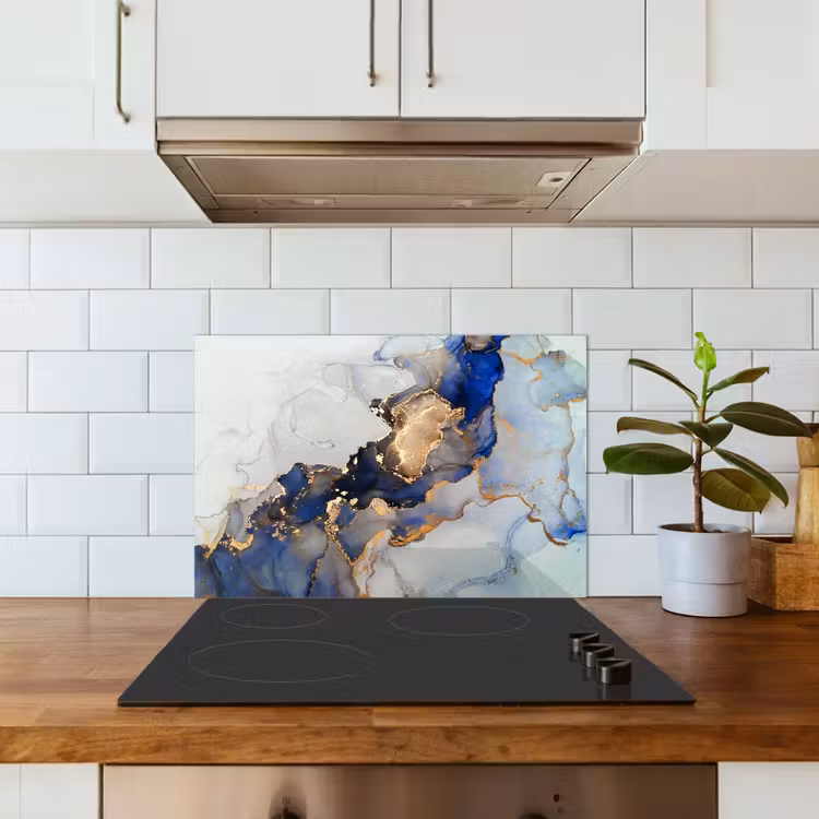 Marmer - Blauw - Goud keuken achterwand spatscherm klein -sfeer2