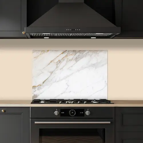 Marmer - Steen - Wit - Goud - Marmerlook - Steen - Luxe keuken achterwand spatscherm klein -sfeer1