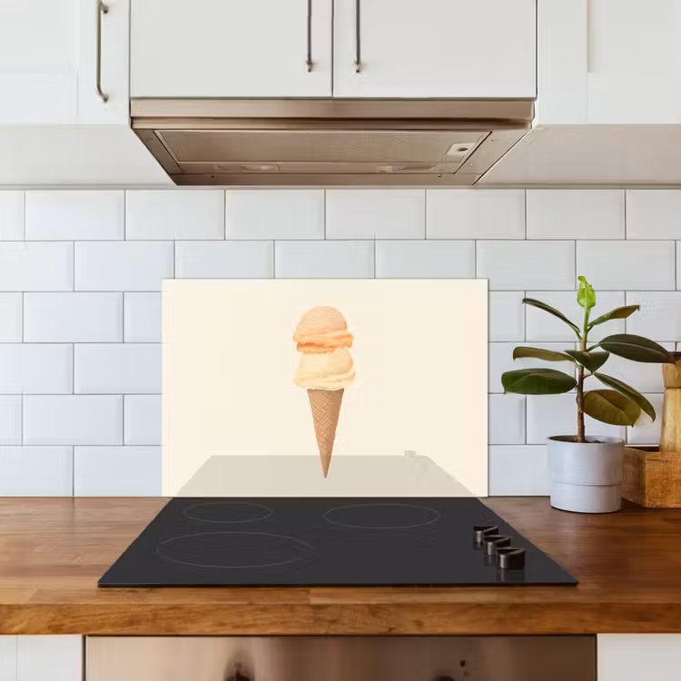 Minimalistisch - Schepijs - Hoorntje - Beige keuken achterwand spatscherm klein -sfeer2