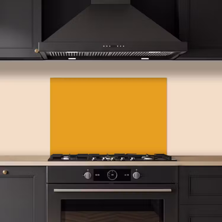 Okergeel - Herfst - Interieur keuken achterwand spatscherm klein 900 -sfeer1