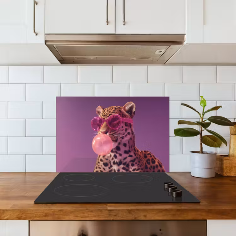 Panter - Zonnebril - Kauwgombel - Roze keuken achterwand spatscherm klein -sfeer2