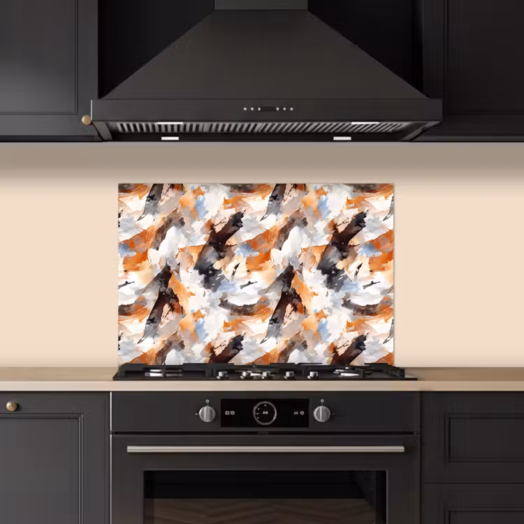 Penseelstreken - Oranje - Grijs keuken achterwand spatscherm klein 900 -sfeer1