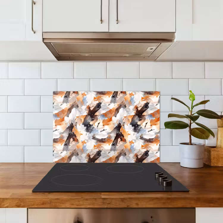 Penseelstreken - Oranje - Grijs keuken achterwand spatscherm klein 900 -sfeer2
