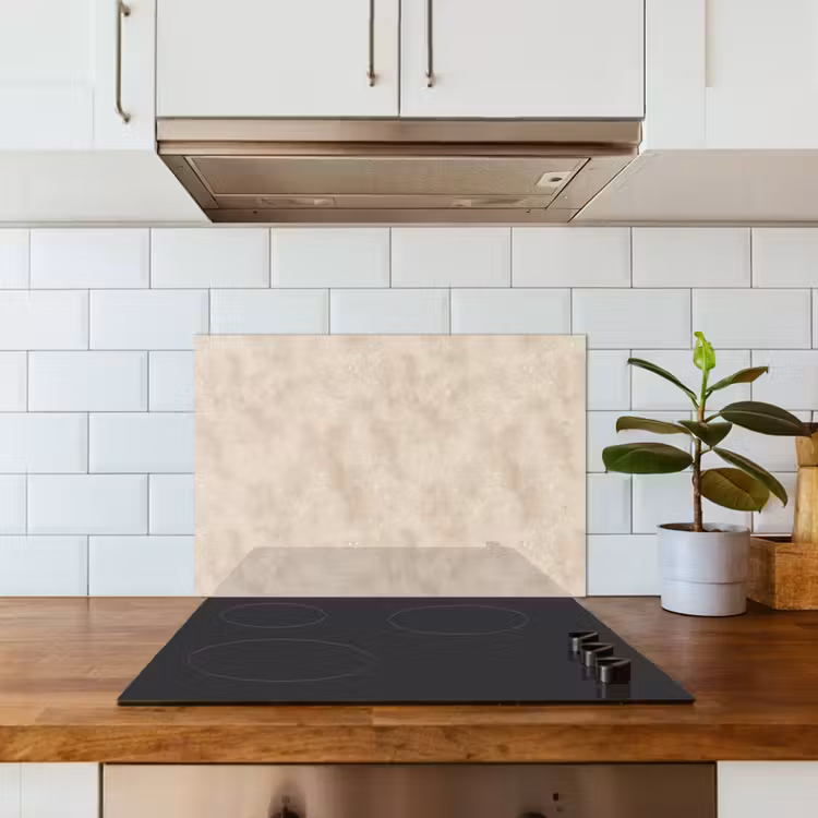 Structuur - Spikkels - Beige keuken achterwand spatscherm klein 900 -sfeer2