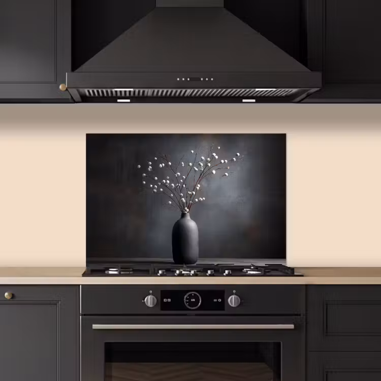 Takken - Vaas - Bolletjes - Wit keuken achterwand spatscherm klein -sfeer1