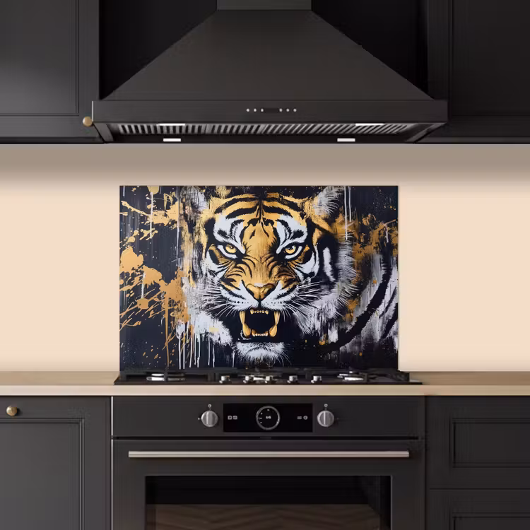 Tijger - Verfspatten - Goud keuken achterwand spatscherm klein -sfeer1