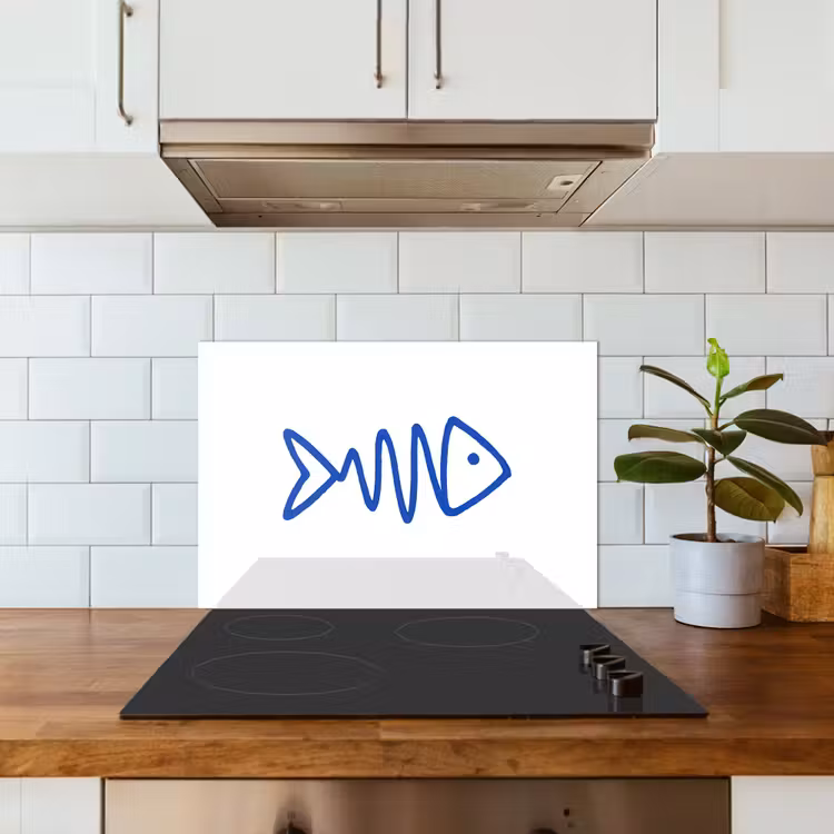 Vis - Minimalistisch - Blauw - Lijn keuken achterwand spatscherm klein -sfeer2
