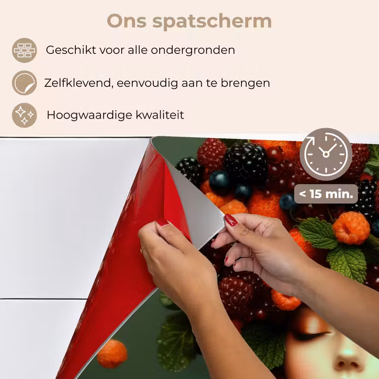 Vrouw - Aardbeien - Frambozen - Bramen - Bessen keuken achterwand spatscherm klein -spatscherm_NL