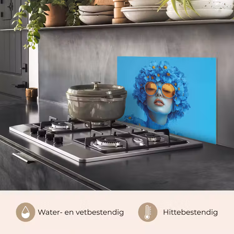 Vrouw - Bloem - Blauw - Modern - Bril - Portret keuken achterwand spatscherm klein -usp_NL