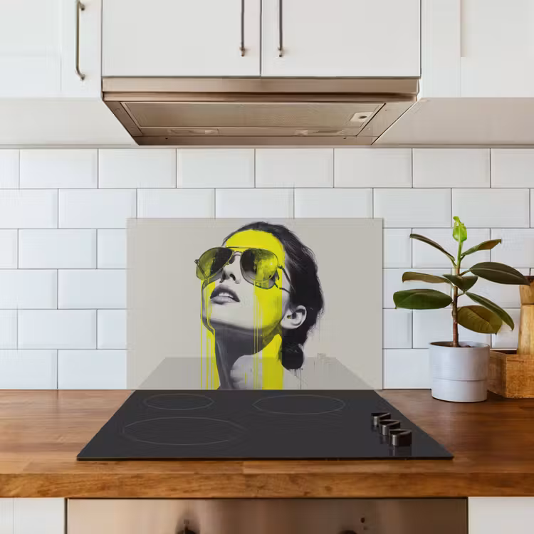 Vrouw - Bril - Verf keuken achterwand spatscherm klein -sfeer2