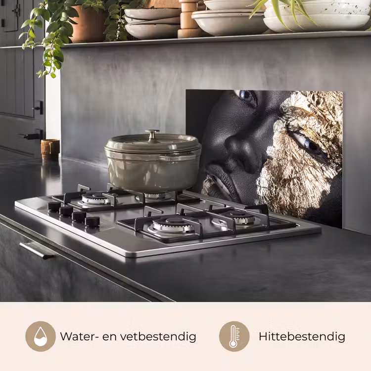 Vrouw - Goud - Zwart - Verf - Luxe keuken achterwand spatscherm klein -usp_NL