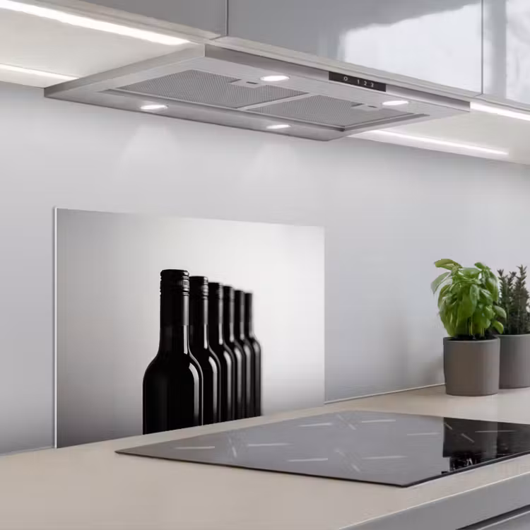 Wijnflessen - Zwart - Minimalistisch keuken achterwand spatscherm klein -3d_schuin