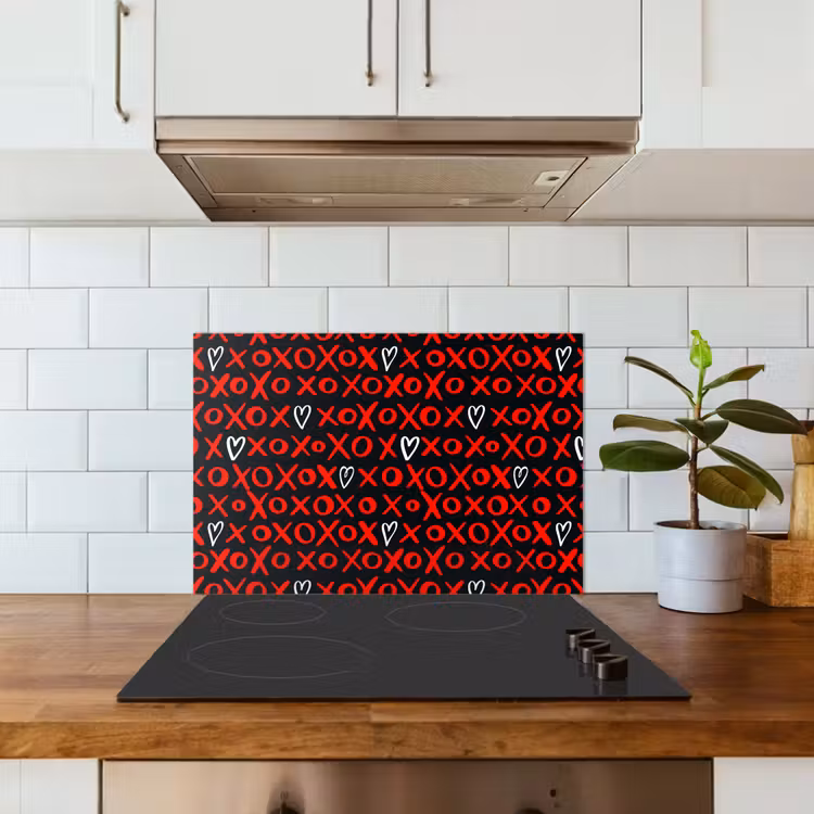 Zwart - Rood - Contrast - Liefde keuken achterwand spatscherm klein 900 -sfeer2
