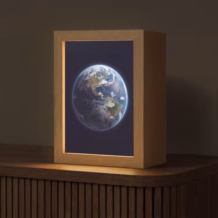 Tafellamp - Aarde - Ruimte - Kosmos - Aarde - Ruimte - Kosmos Light Box met kabel (Tafellamp) klein
