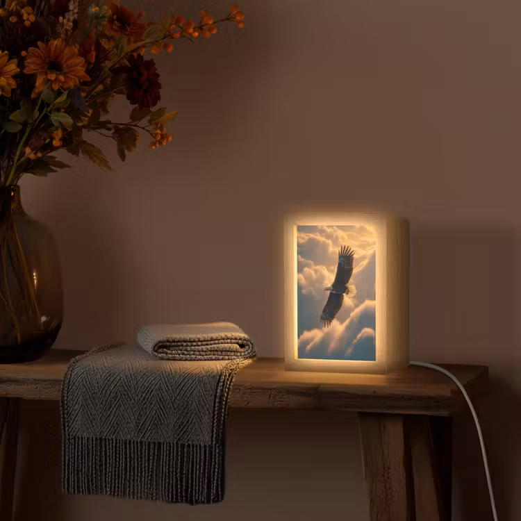 Adelaar - Wolken - Zon Light Box met kabel (Tafellamp) klein -sfeer4