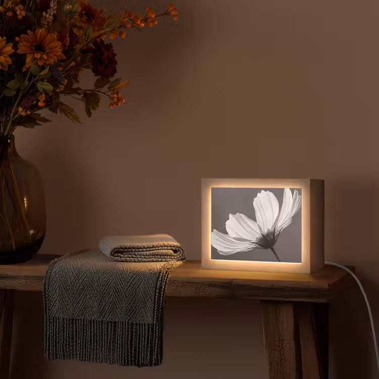 Bloem - Minimalistisch - Zwart - Wit Light Box met kabel (Tafellamp) klein -sfeer4
