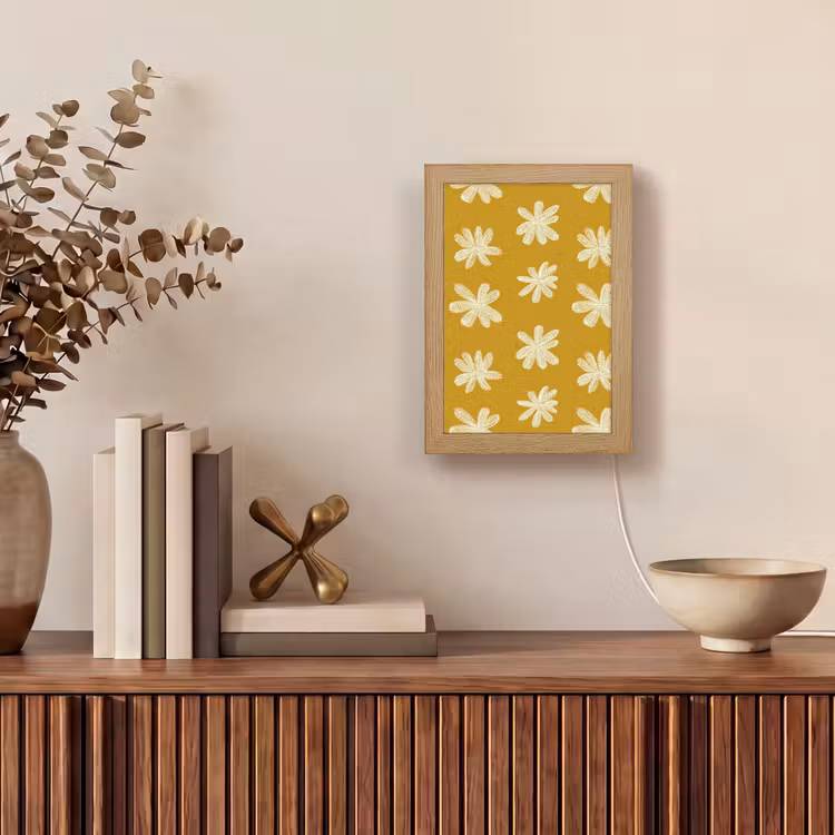 Bloem - Speels - Okergeel Light Box met kabel (Tafellamp) klein 925 -sfeer2