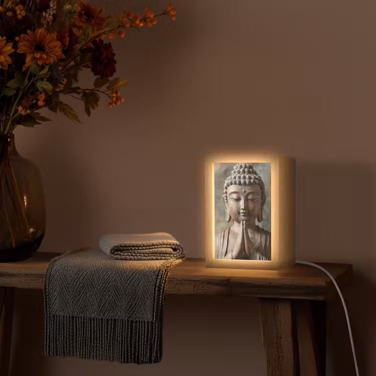 Boedha - Beeld - Bruin - Rust Light Box met kabel (Tafellamp) klein -sfeer4