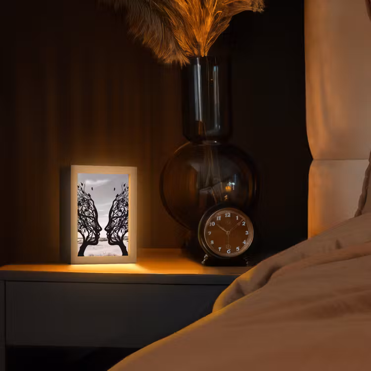 Bomen - Gezicht - Bladeren - Moderne kunst Light Box met kabel (Tafellamp) klein -sfeer1