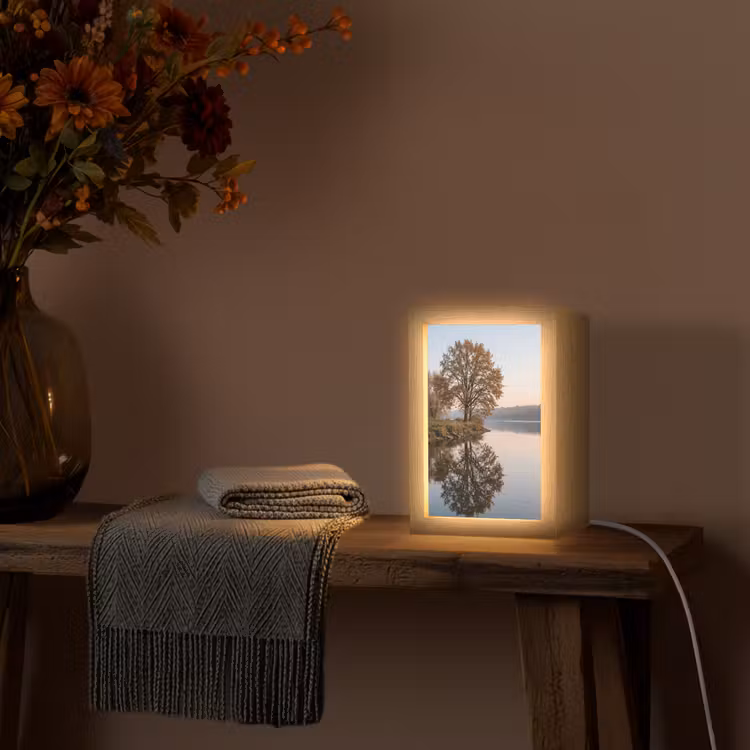 Bomen - Reflectie - Water - Zonsopgang - Serene Light Box met kabel (Tafellamp) klein -sfeer4