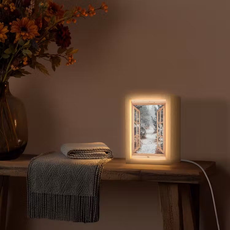 Bos - Winter - Bomen - Natuur - Pad - Doorkijk Light Box met kabel (Tafellamp) klein -sfeer4