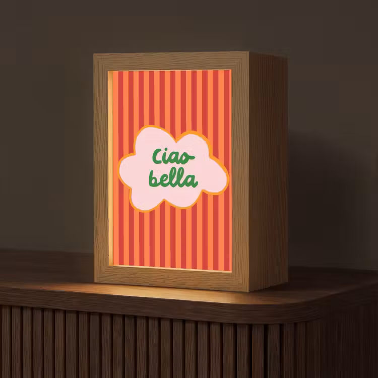 Ciao bella - Tekstwolk - Strepen - Oranje Light Box met kabel (Tafellamp) klein -z3d_website