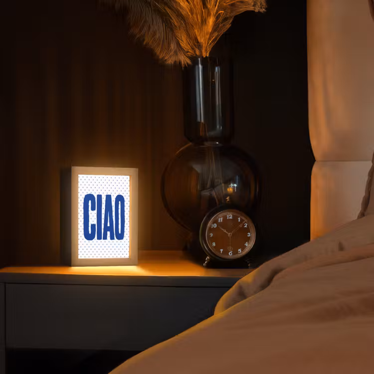 Ciao - Stippen - Roze - Wit Light Box met kabel (Tafellamp) klein -sfeer1
