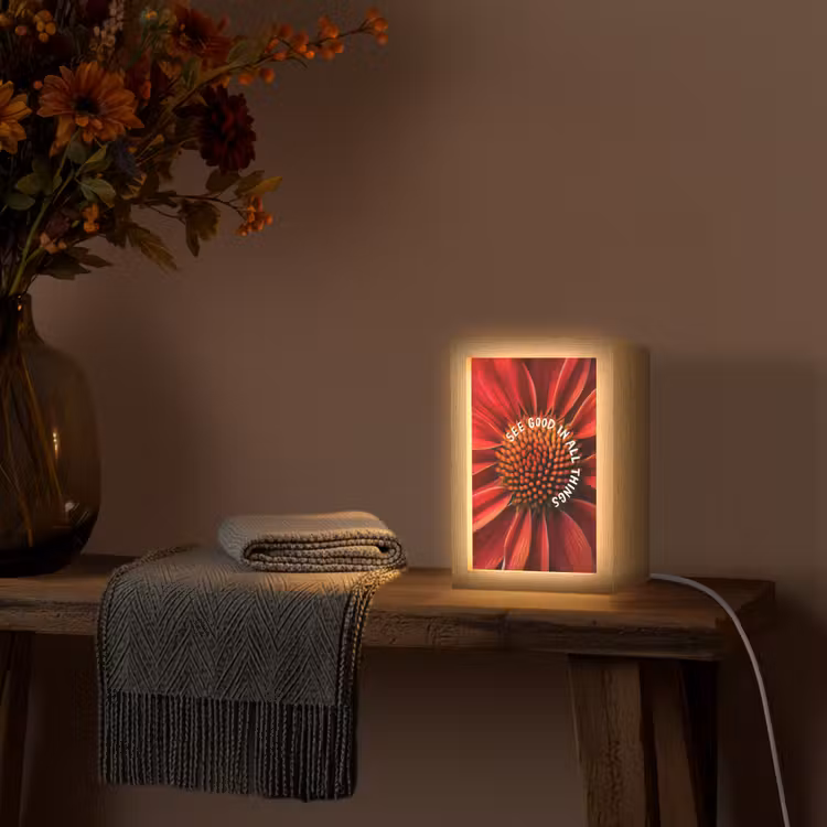 Close up - Bloem - Quote - Rood Light Box met kabel (Tafellamp) klein -sfeer4