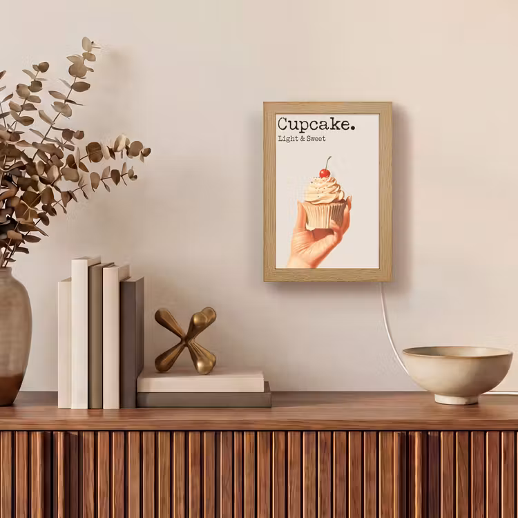 Cupcake - Zoet - Kers Light Box met kabel (Tafellamp) klein -sfeer2