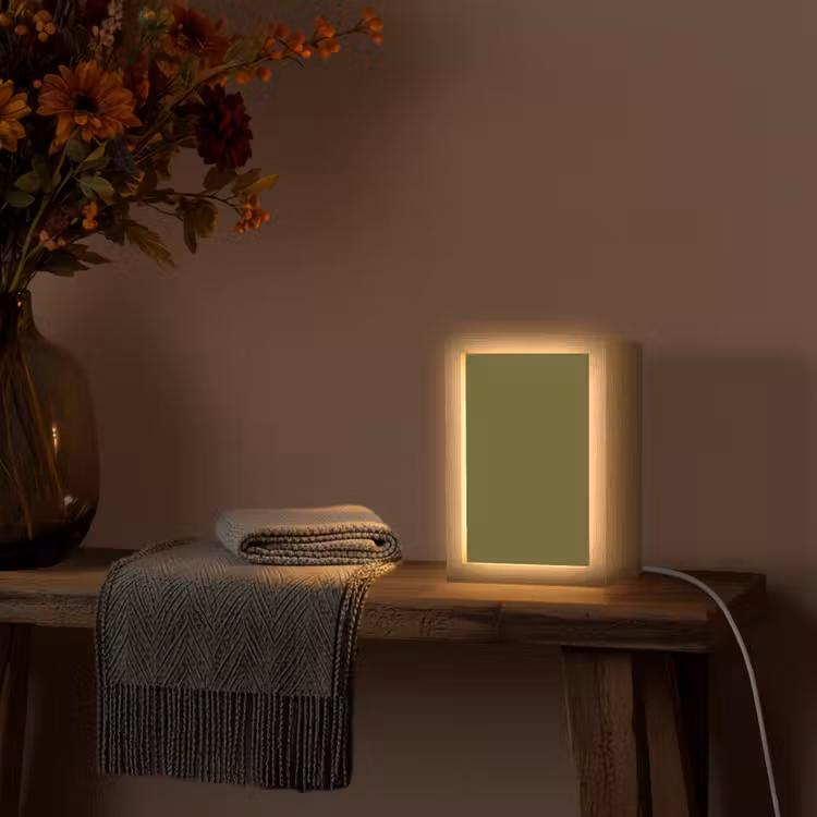 Dark - Olive - Groen Light Box met kabel (Tafellamp) klein 925 -sfeer4