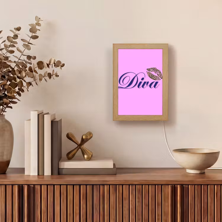 Diva - Lip - Panterprint - Roze Light Box met kabel (Tafellamp) klein -sfeer2