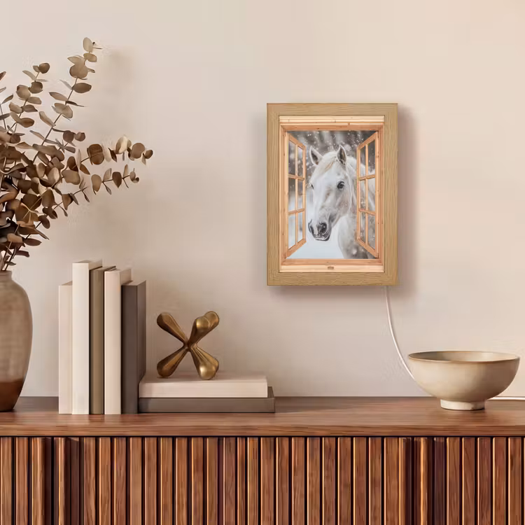Doorkijk - Paard - Wit - Winter - Sneeuw - Dieren Light Box met kabel (Tafellamp) klein -sfeer2