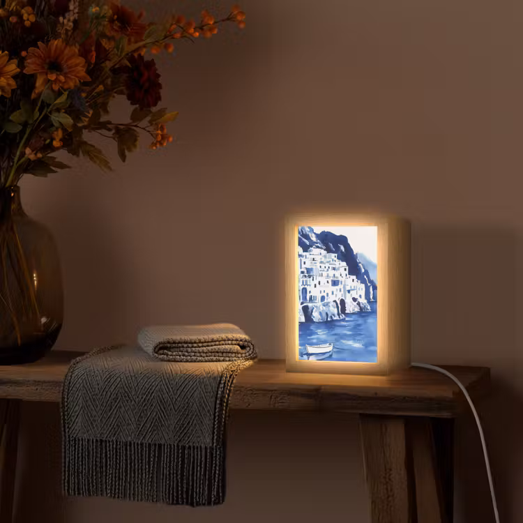 Dorp - Rotswand - Roeiboot - Water Light Box met kabel (Tafellamp) klein -sfeer4