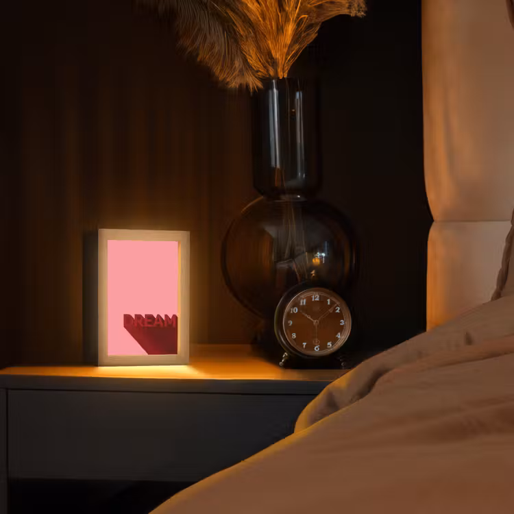 Dream - 3D - Rood - Roze Light Box met kabel (Tafellamp) klein -sfeer1